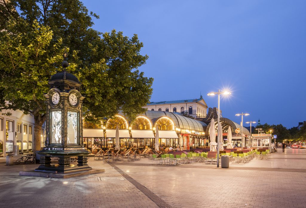 Kröpke Uhr bei Nacht