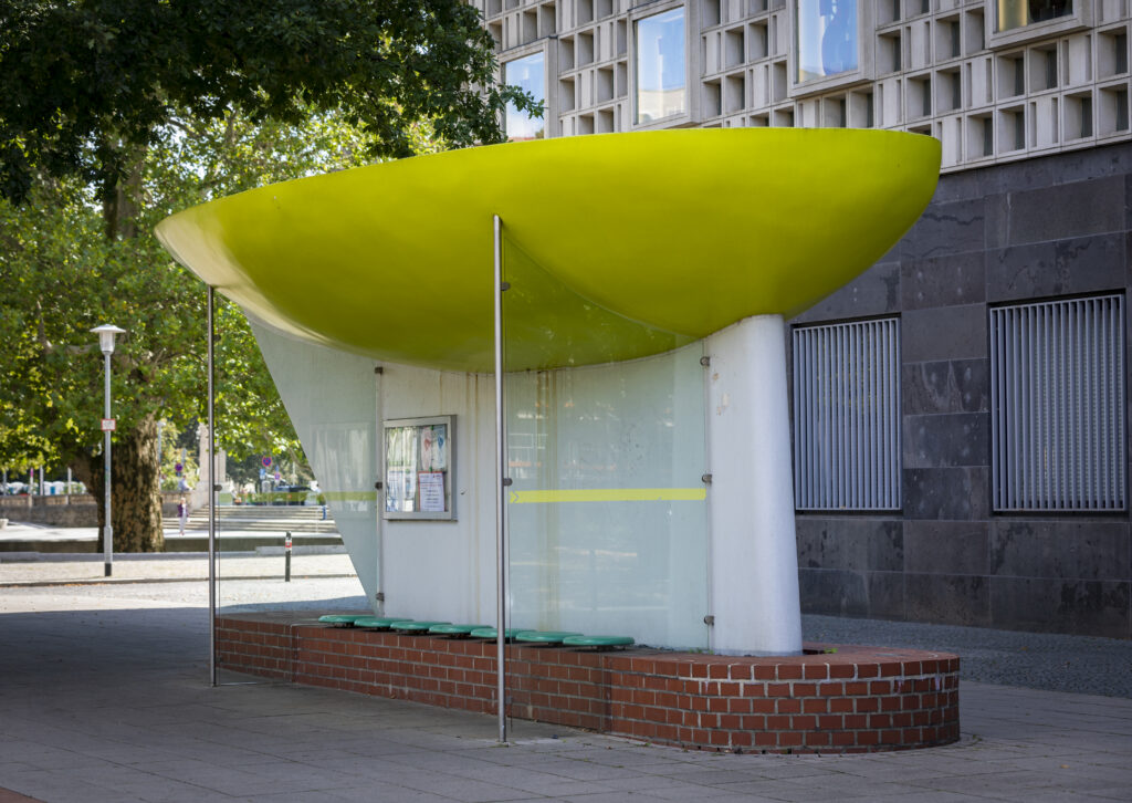 Hannover Living: автобусна зупинка Ратуша