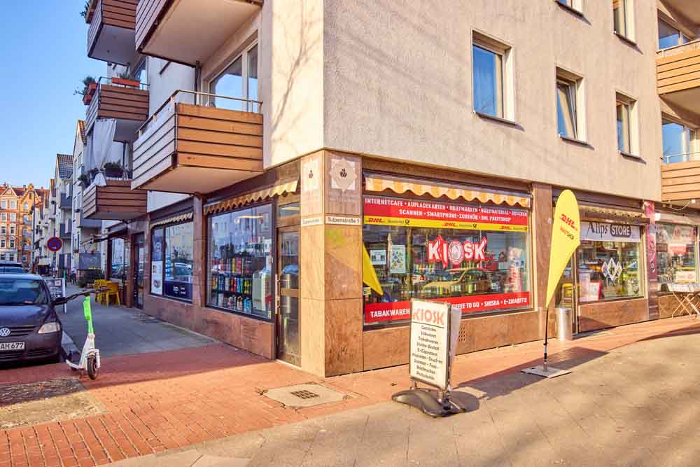 Kiosk Quasim in der Tulpenstraße, Ecke Engelbosteler Damm von außen