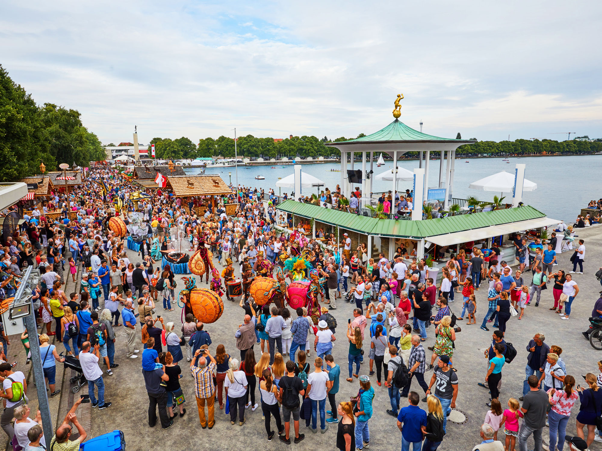 Maschseefest 开幕游行