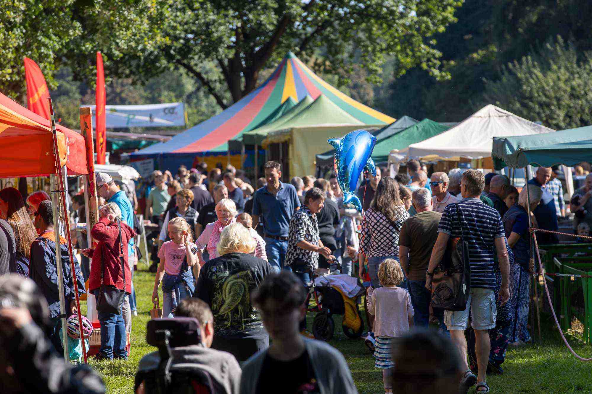 Burgdorfer Pferde- und Hobbytiermarkt mit City-Samstag