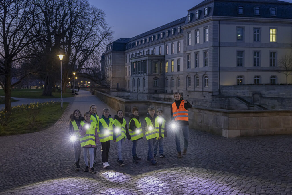 Taschenlampen-Tour für Kinder